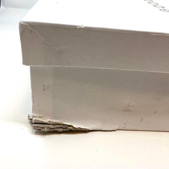 Good American Suede Pointed Toe Scandal Ankle Booties In Black Size 9.5 New - Picture 11 of 12